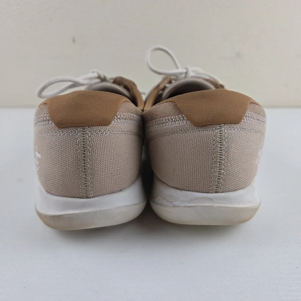Skechers GoWalk On-The-Go Gen 5 Tan Boat Deck Casual Shoes Women's Size 8.5